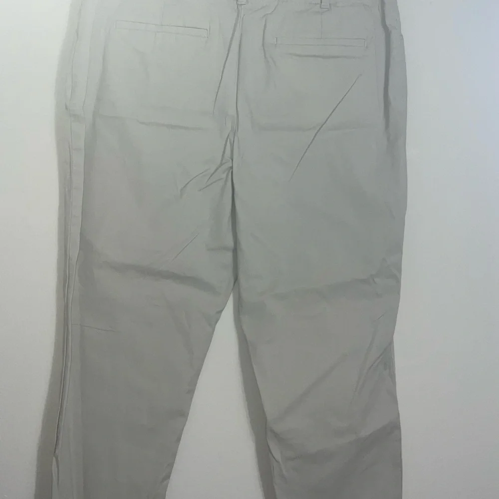 Talbots Petites Women's Cotton Stretch Jeans Cropped Size 12P Light Khaki/Beige - Picture 3 of 7